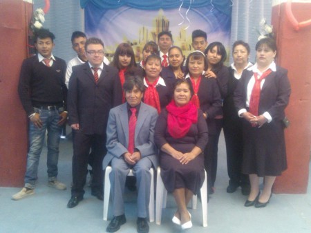 FAMILIAS MINISTRANDO A FAMILIAS